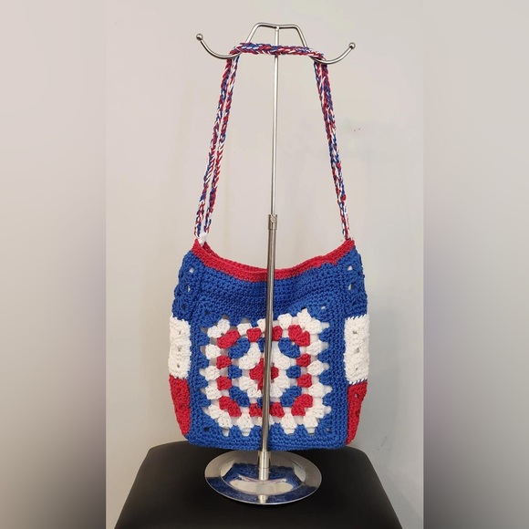 Handmade medium sized bag - Picture 2 of 4